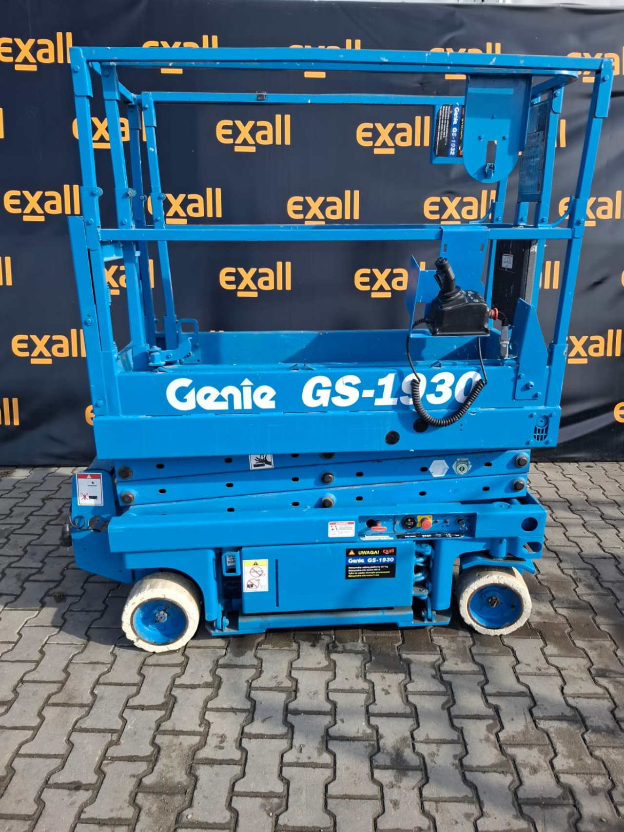 PODNOŚNIK NOŻYCOWY ELEKTRYCZNY 8M, GENIE GS1930