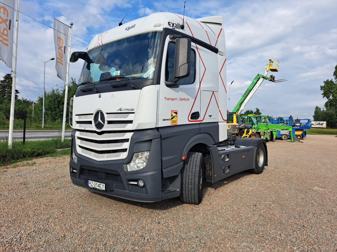 Mercedes-Benz Actros MP4 Mercedes-Benz Actros MP4 RZ214CY